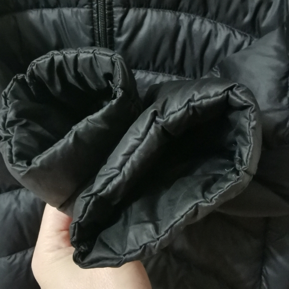 Uniqlo Ultra Light Down Jacket - Small - Picture 10 of 12